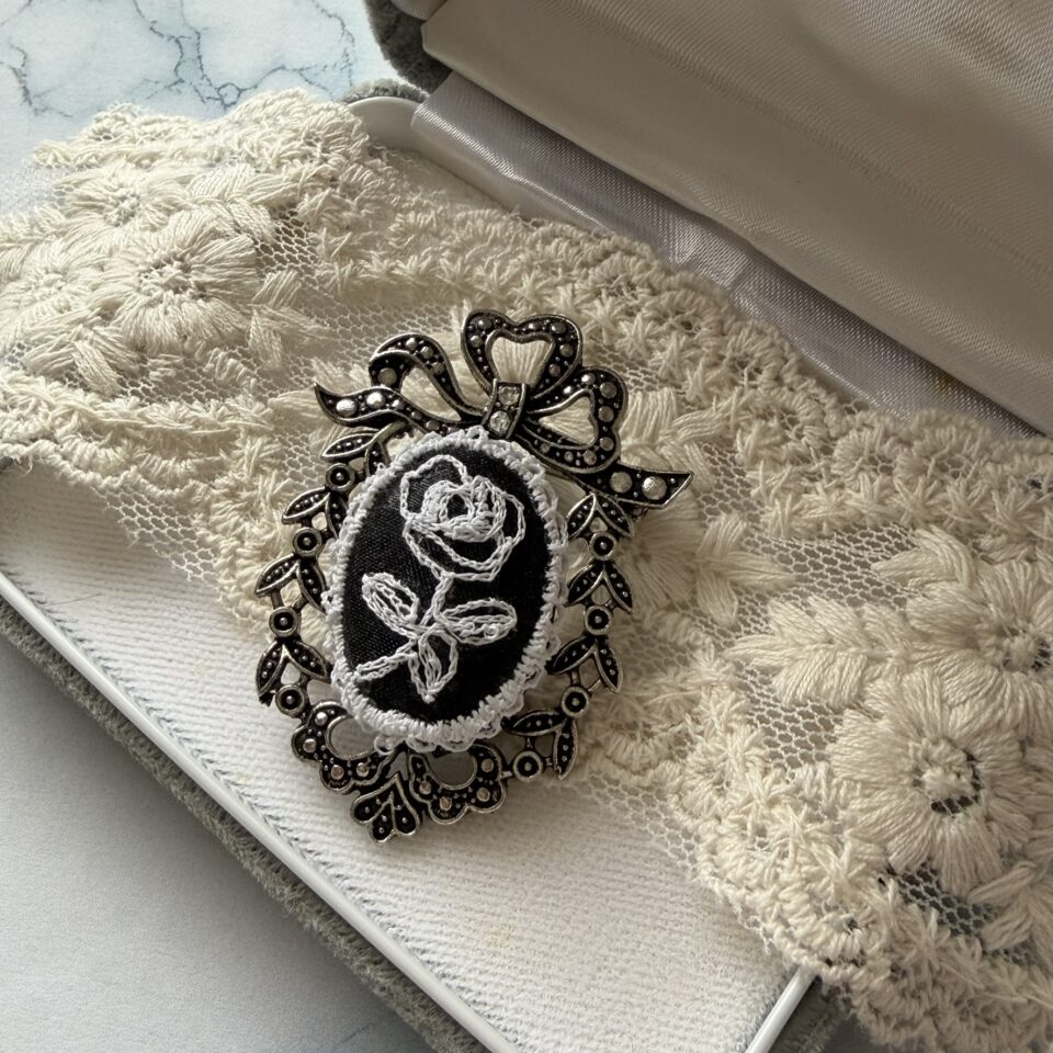 クチュールタンブ―ル刺繍